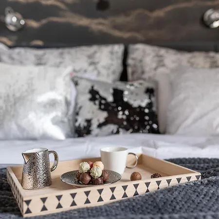 Apartment Chlodna P&o Serviced Warsaw