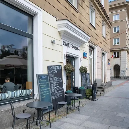 Chlodna P&o Serviced Апартаменты *